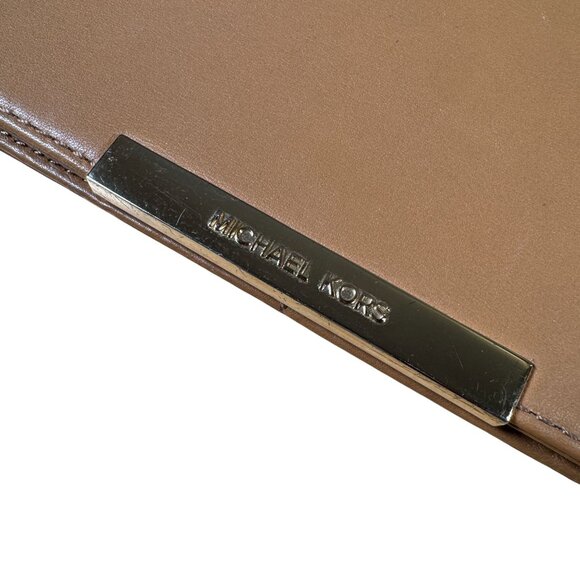 Michael Michael Kors Lana Leather Wallet Clutch Crossbody Bag in Khaki Tan - Picture 2 of 14